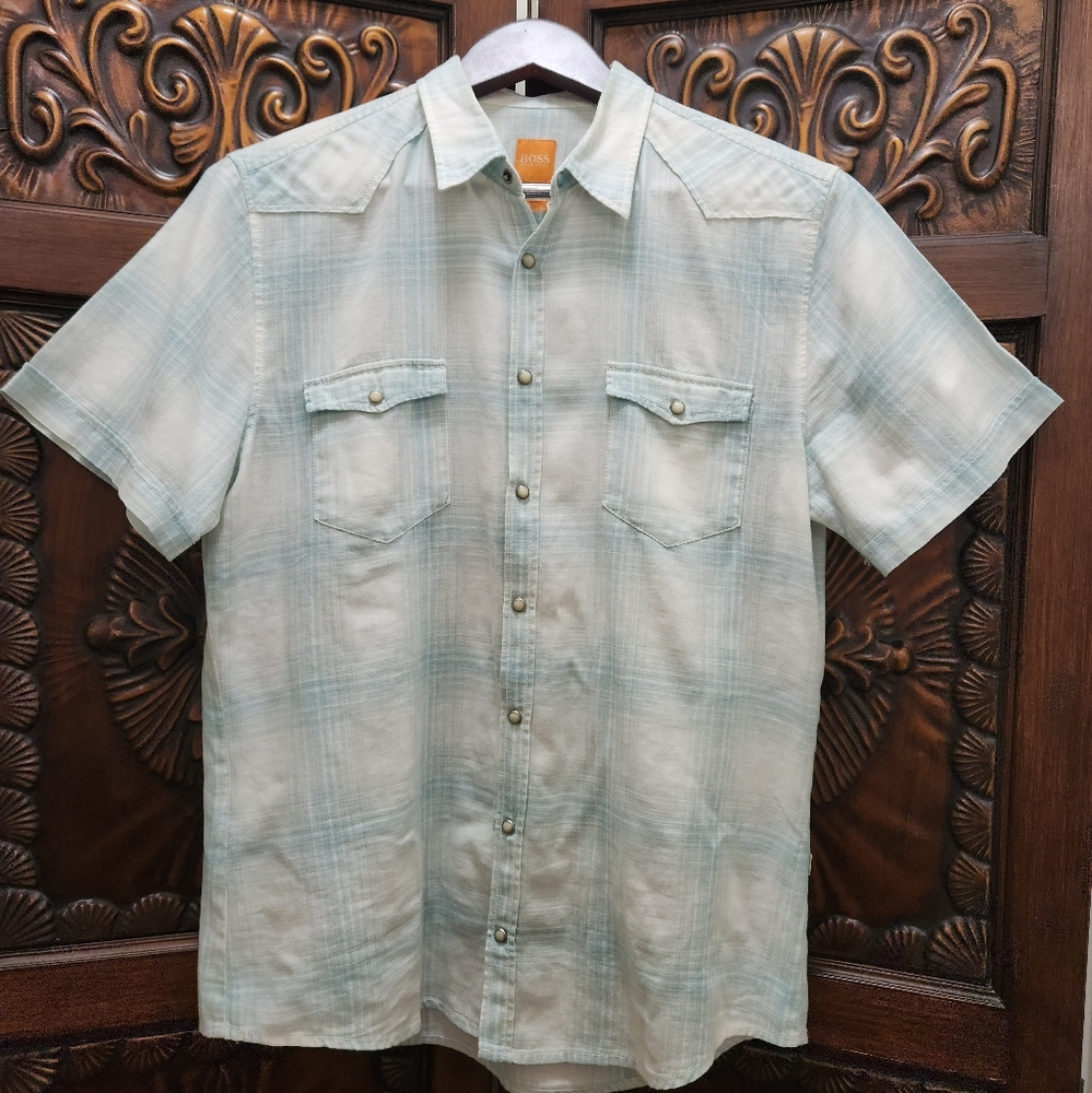 Mens Hugo Boss button down short sleeve shirt